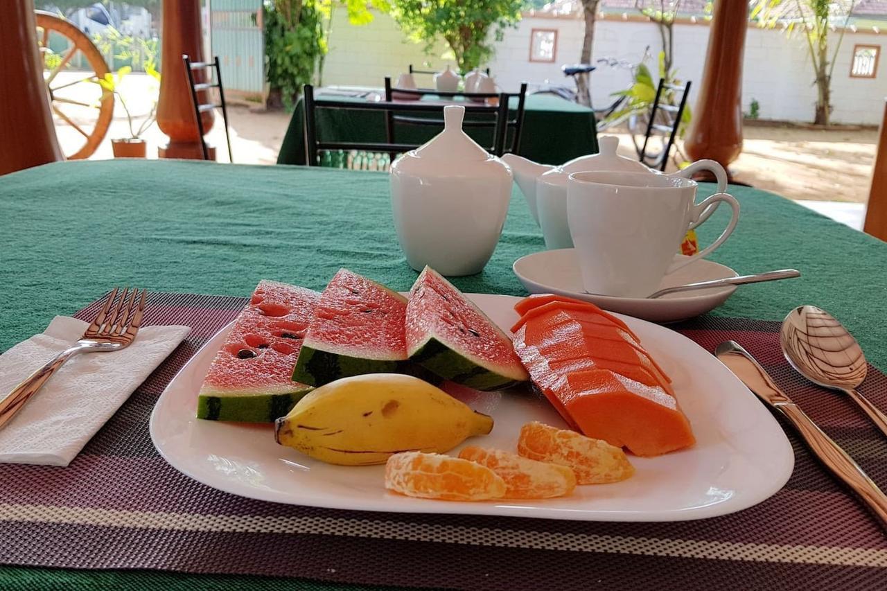 阿努拉德普勒 萨巴哈嘉旅馆酒店 外观 照片