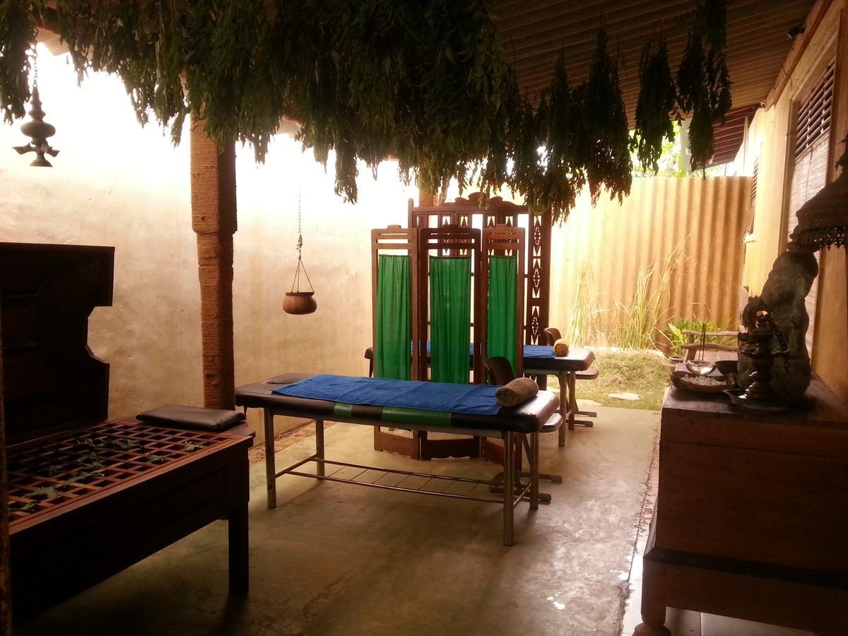 阿努拉德普勒 萨巴哈嘉旅馆酒店 外观 照片